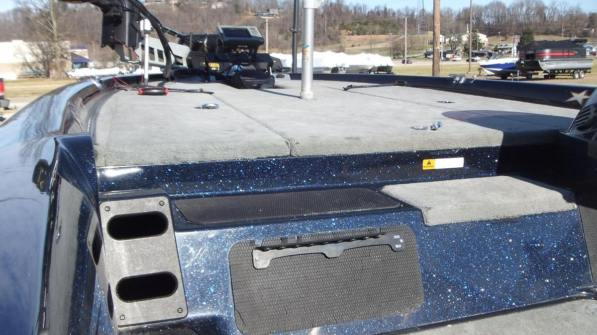 Used 2007 Stratos Boats 294PXL