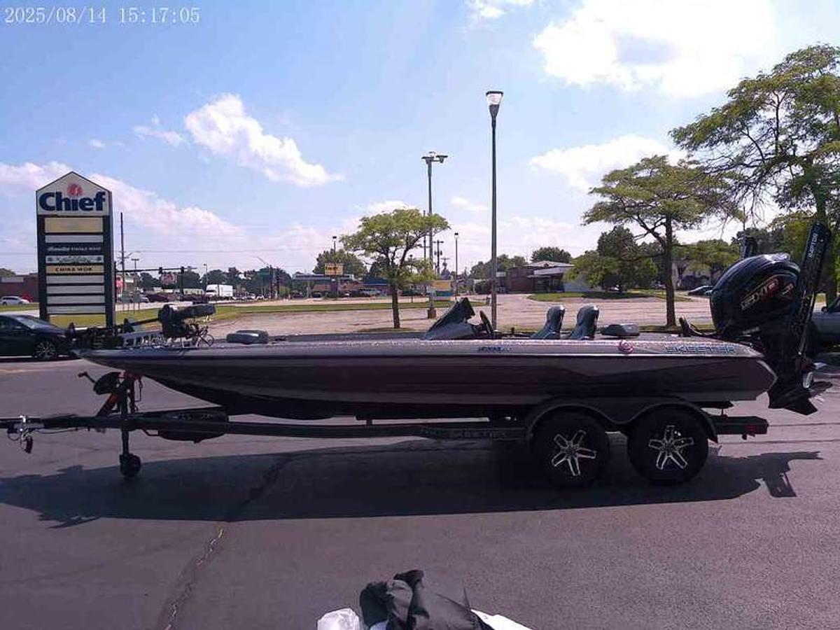2025 Skeeter Boats ZXR21