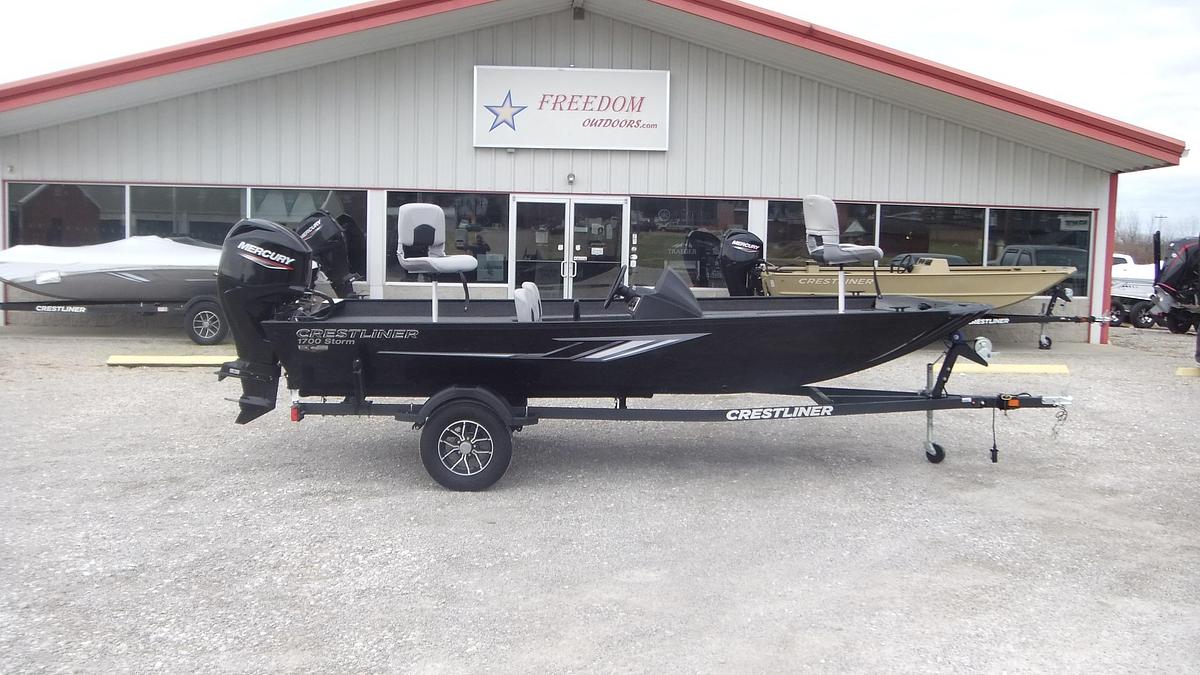 2026 Crestliner Boats 1700 Storm