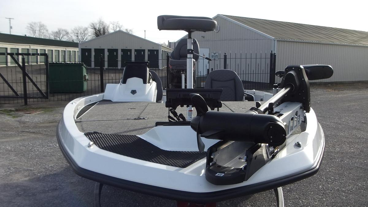 2026 IKON Boats VLX20