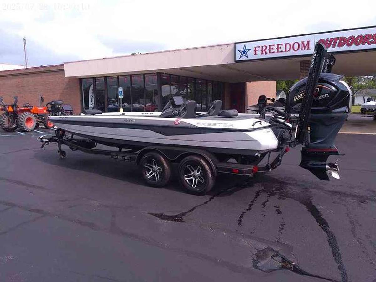 2025 Skeeter Boats ZXR21
