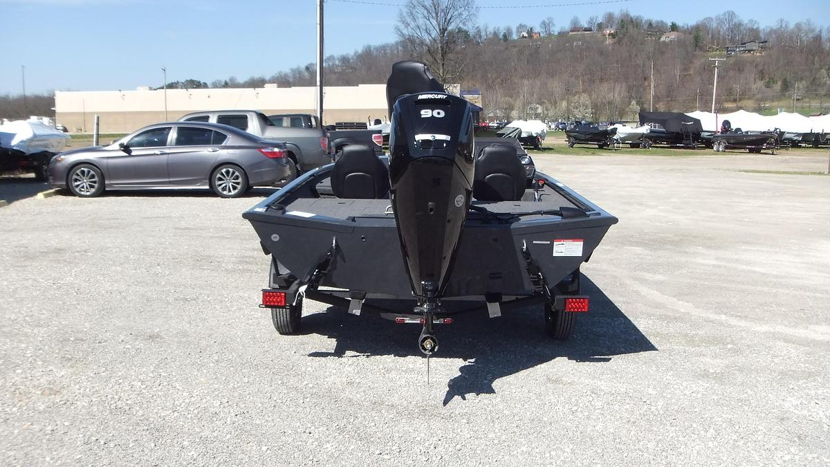 2026 Crestliner Boats XF179