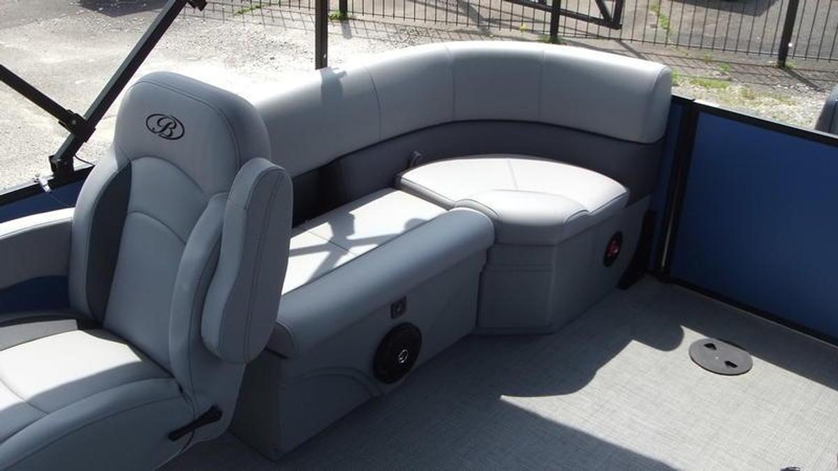 2025 Bentley Pontoons LE200 CW