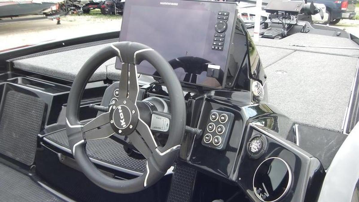 2026 IKON Boats VLE21