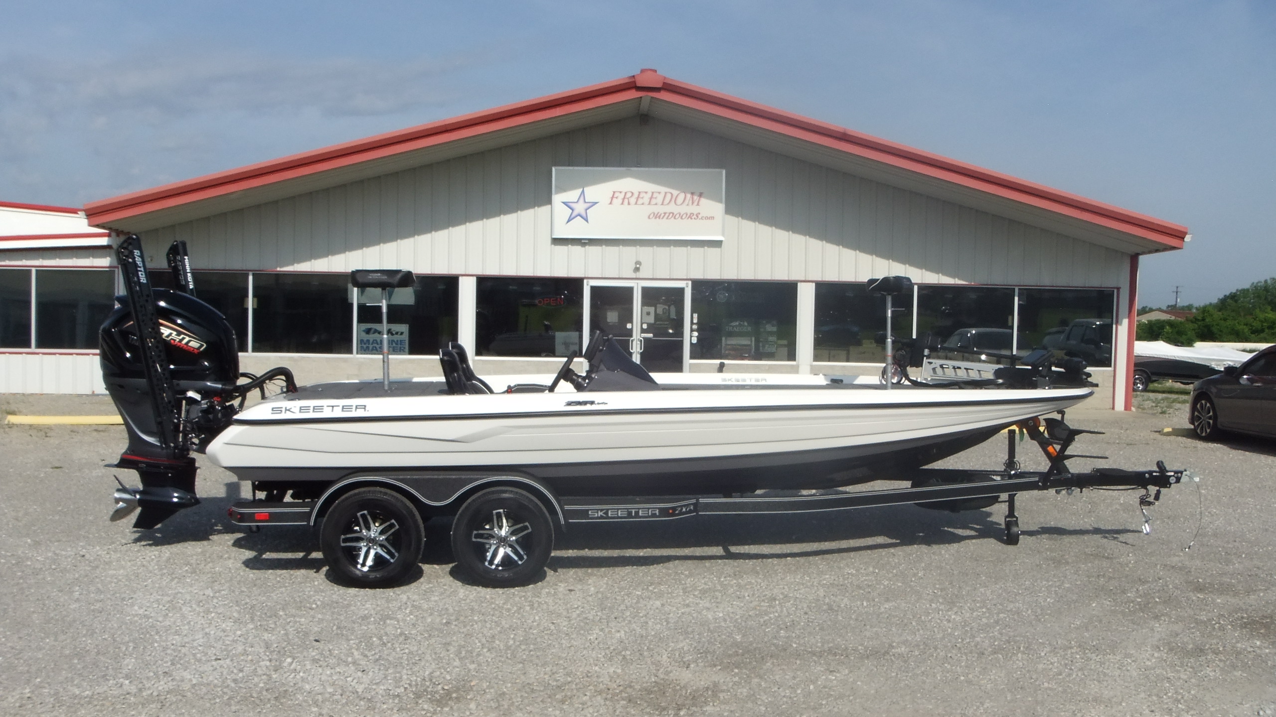 2025 Skeeter Boats ZXR21