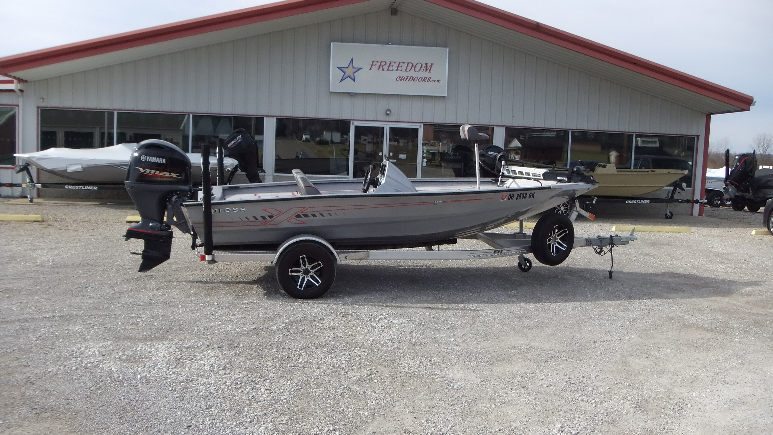 Used 2022  Xpress Boats H17