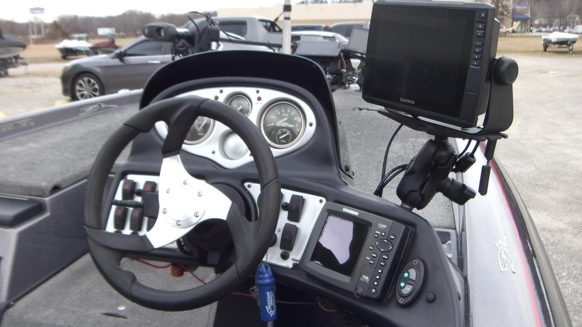 Used 2010 Skeeter Boats ZX225