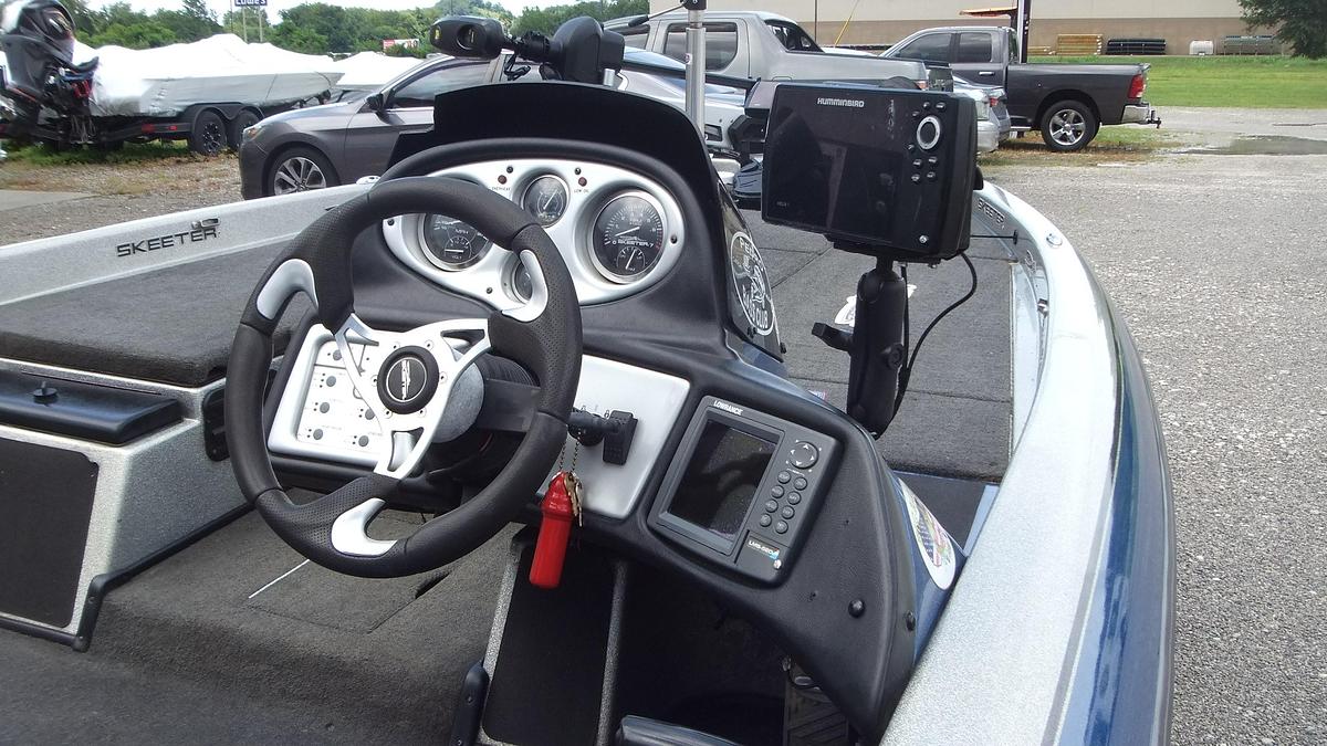 Used 2009 Skeeter Boats ZX200