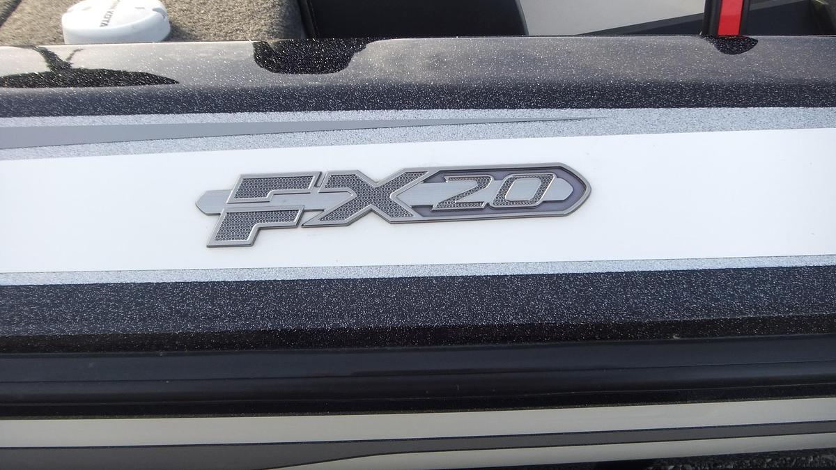 Used 2019 Skeeter Boats FX20