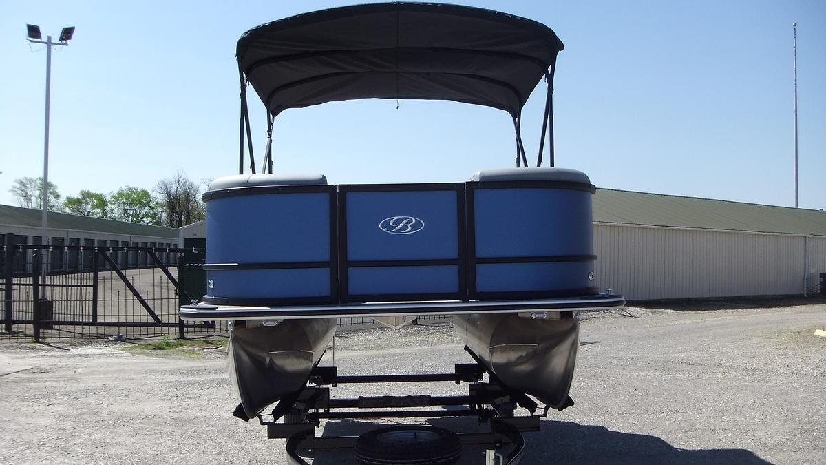 2026 Bentley Pontoons LE160