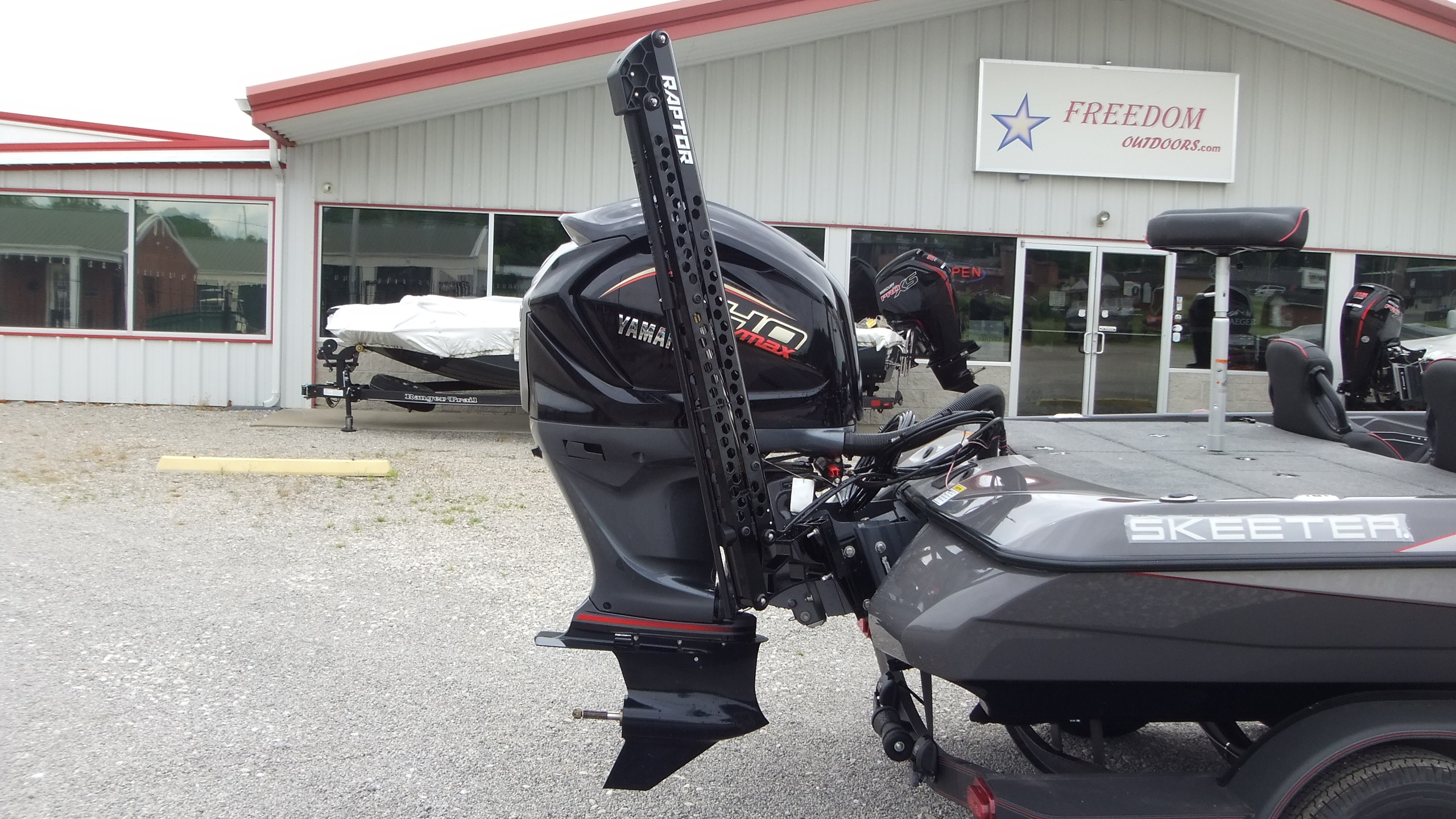 2025 Skeeter Boats ZXR21