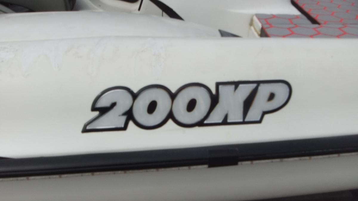 Used 2000 Triton Boats 200XP