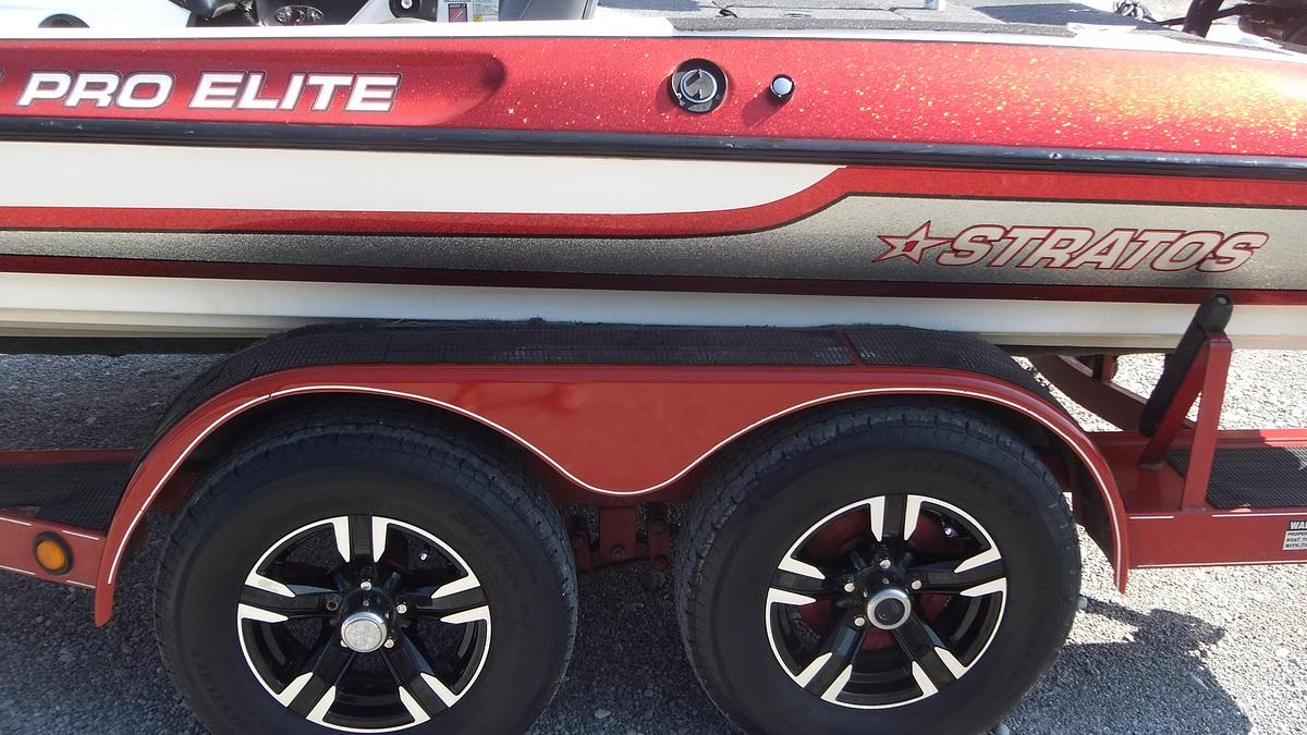 Used 1998 Stratos Boats 295 Pro Elite