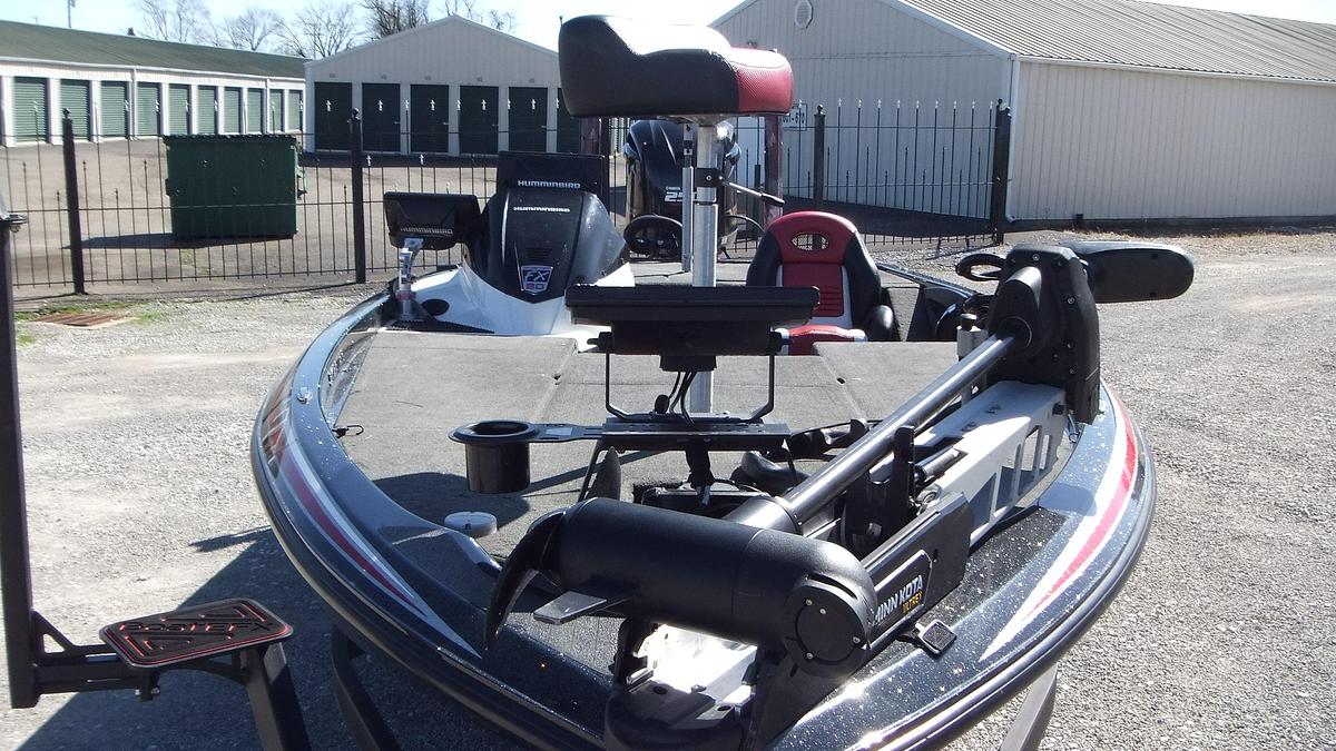 Used 2012 Skeeter Boats FX20