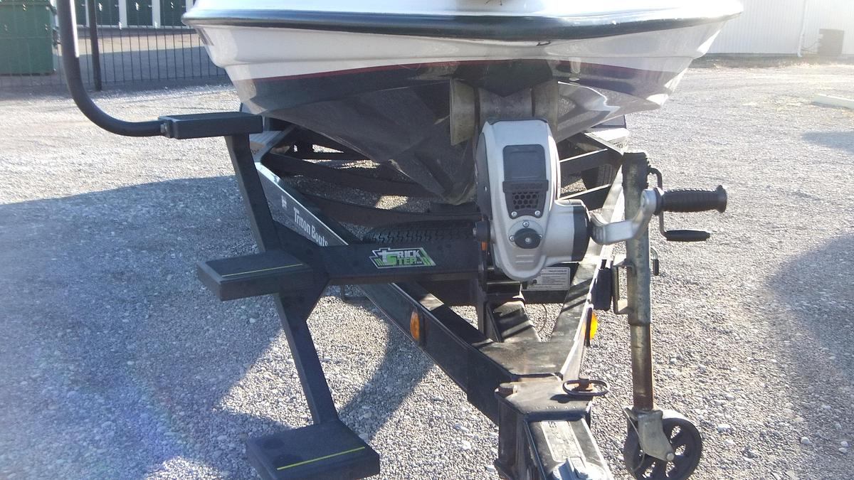 Used 2007 Triton Boats 21X2