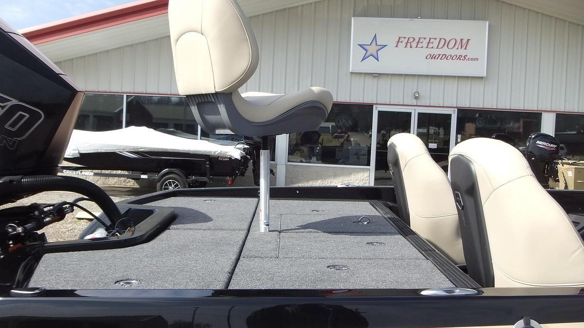 2026 IKON Boats VLE21