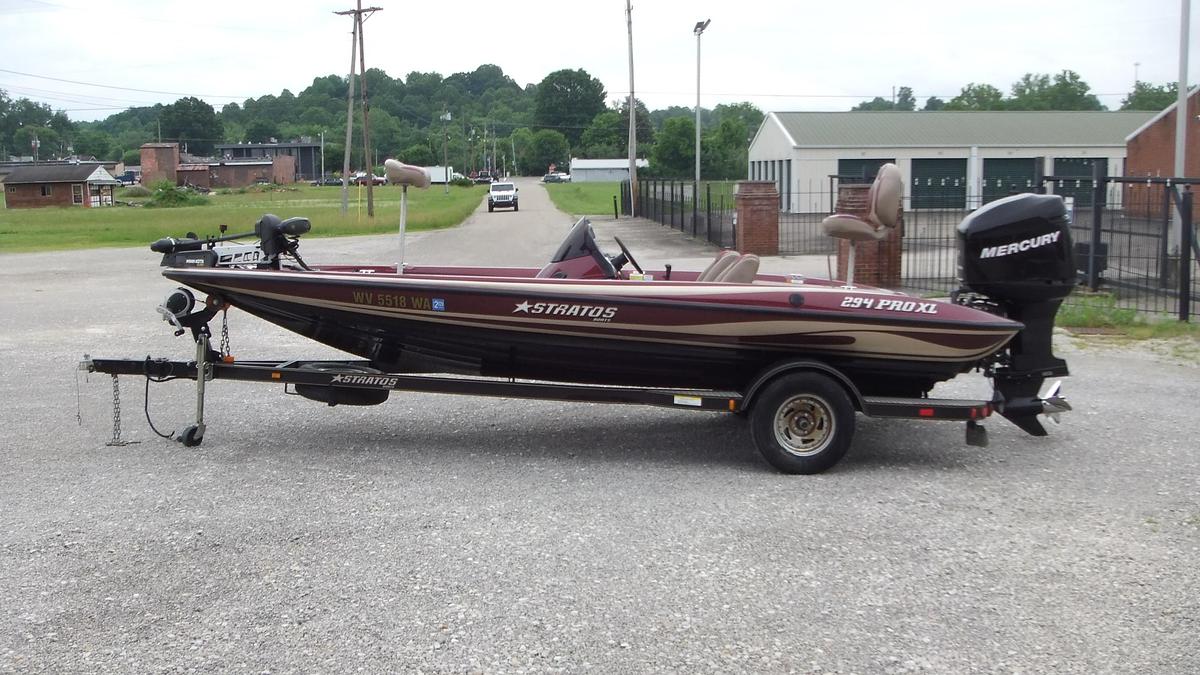 Used 2006 Stratos Boats 294PXL