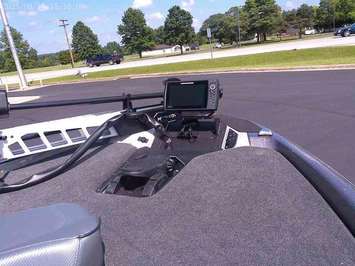 2025 Skeeter Boats ZXR21