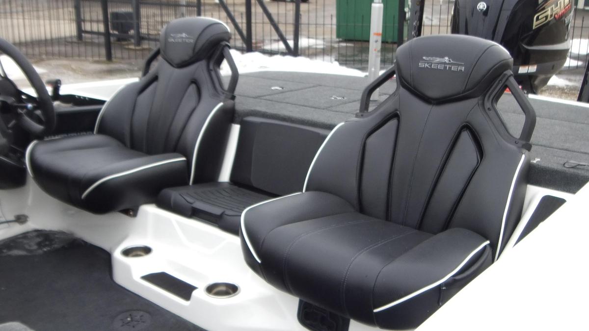 2025 Skeeter Boats ZXR21