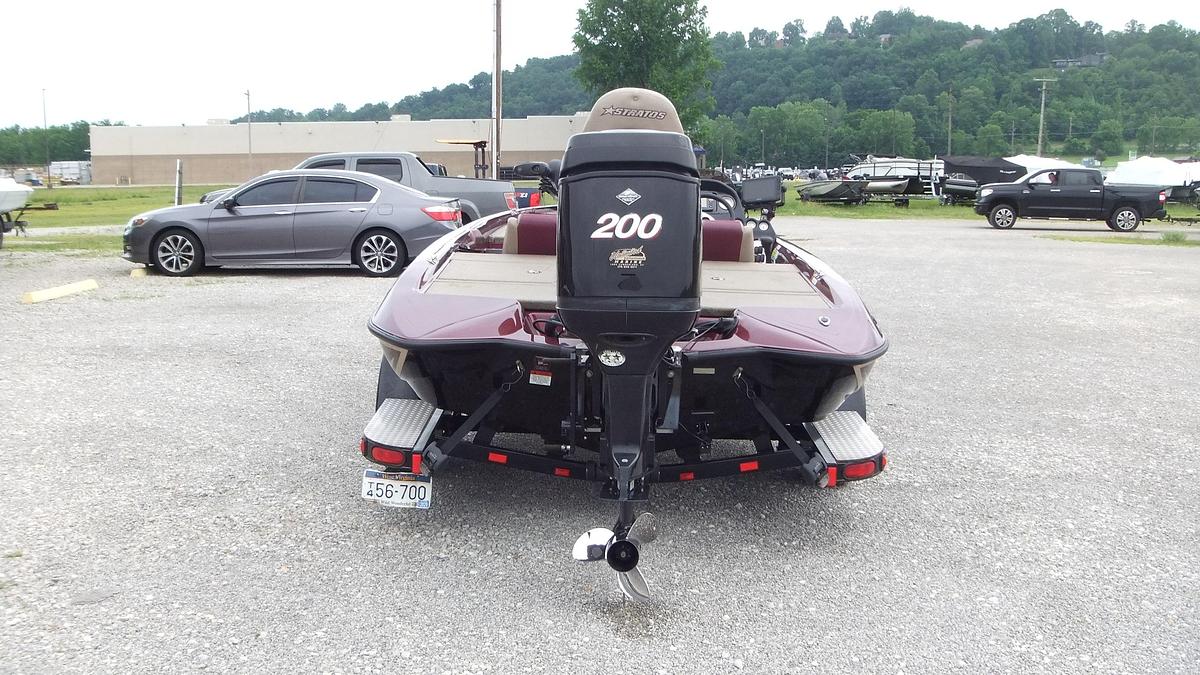 Used 2006 Stratos Boats 294PXL