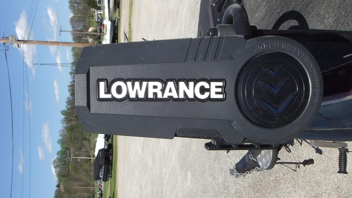 Used 1995 Stratos Boats 201PXL