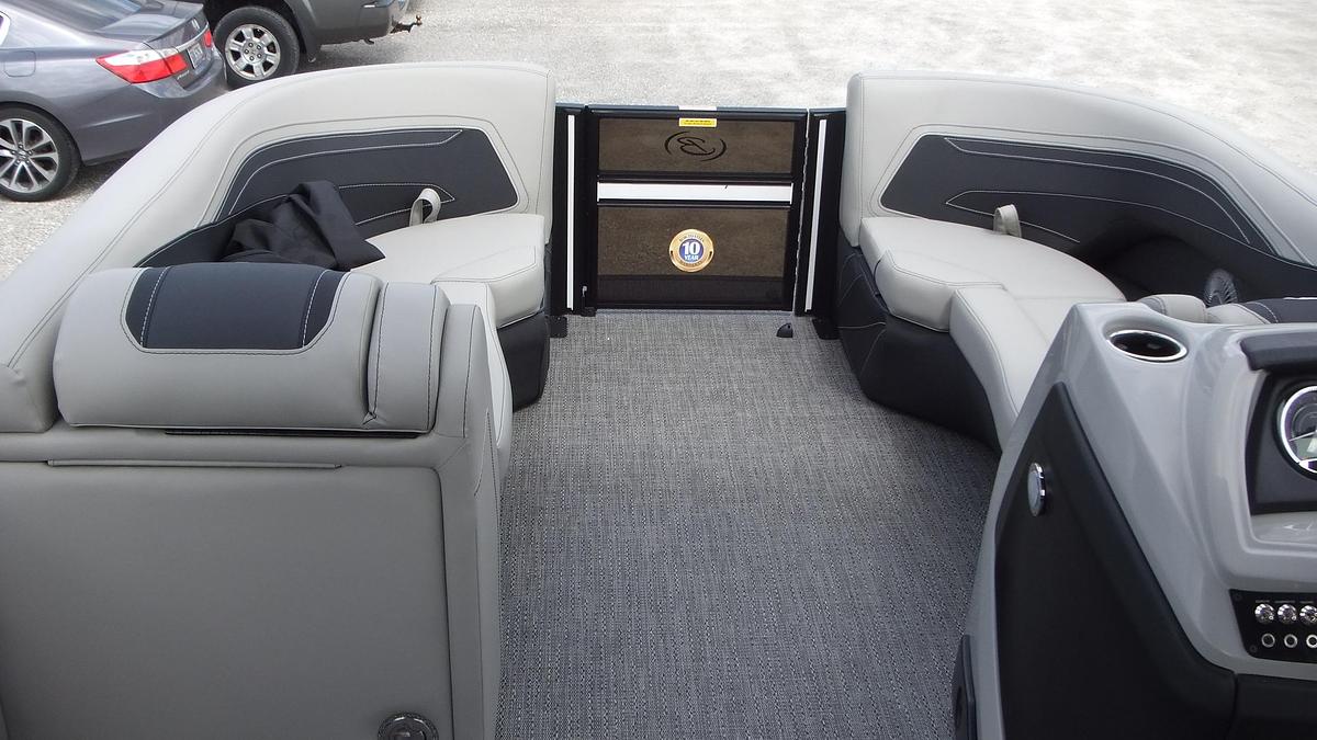 2026 Barletta Pontoons Cabrio C22UC