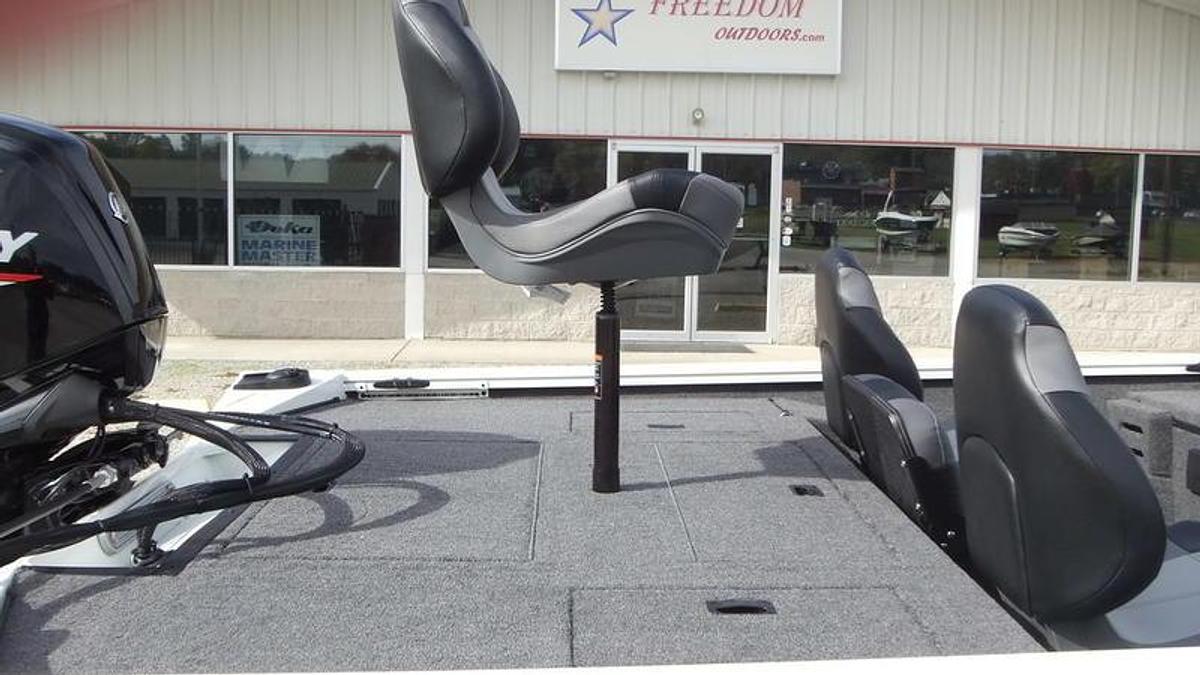 2026 Crestliner Boats XF179