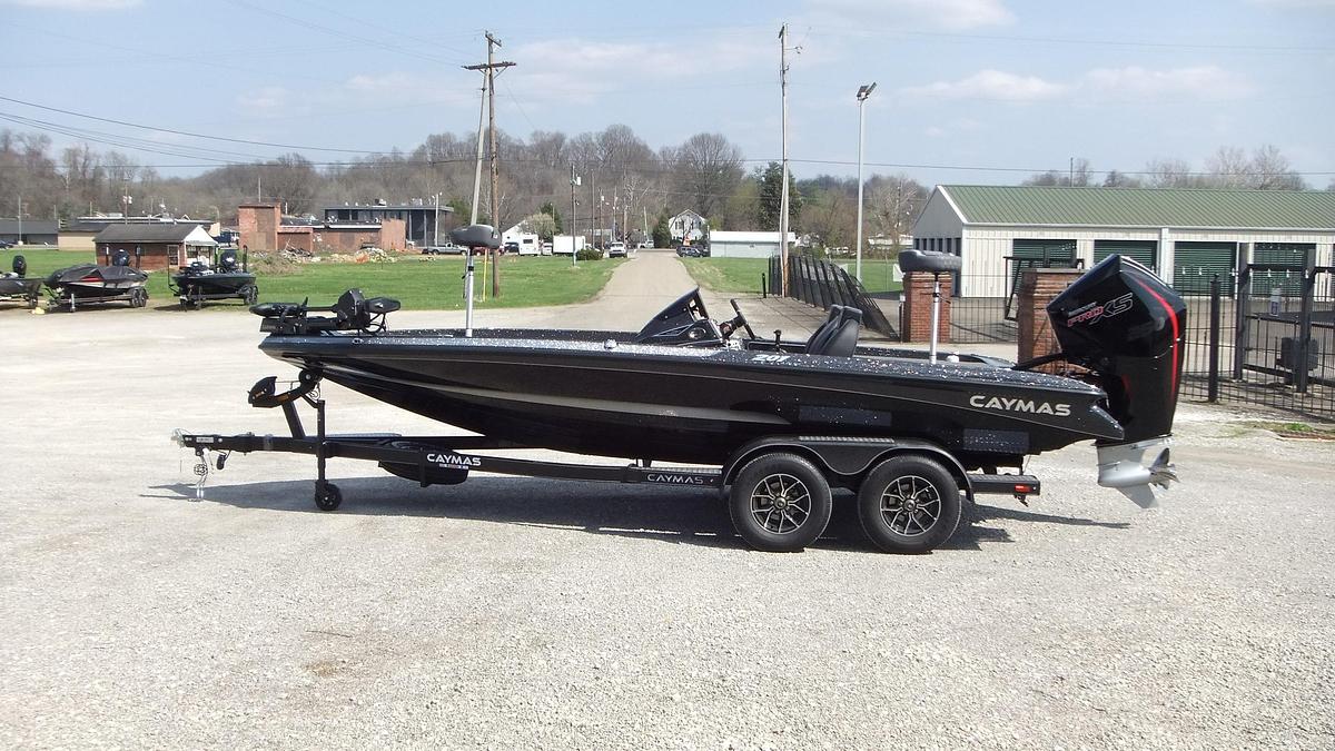 2027 Caymas Boats 201 PRO