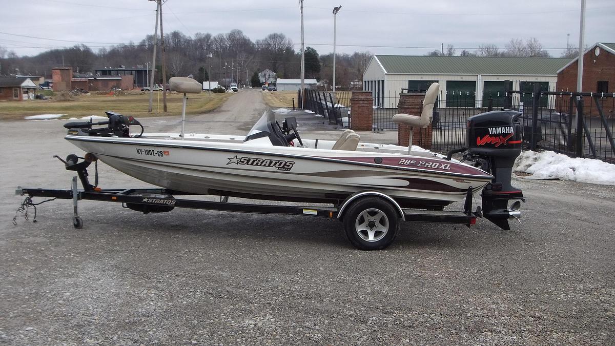 Used 2005 Stratos Boats 285PXL