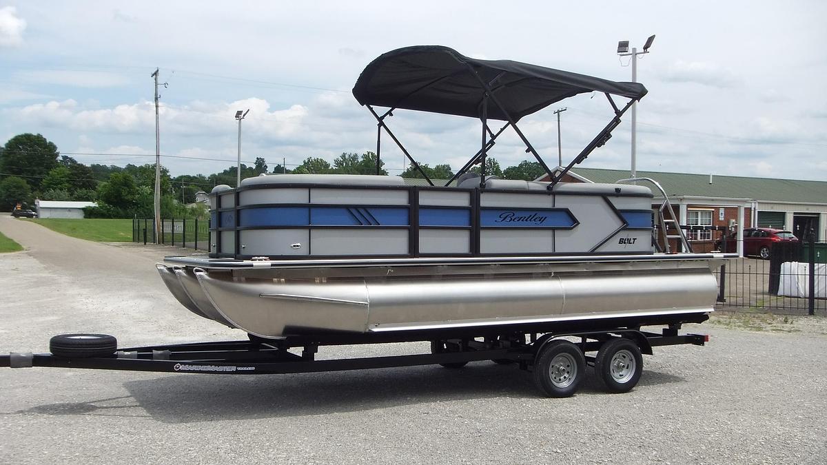 2026 Bentley Pontoons Bolt