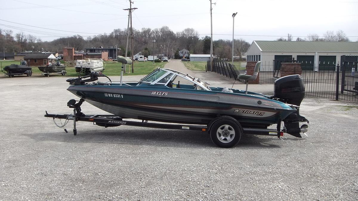 Used 2002 Stratos Boats 18XL F/S