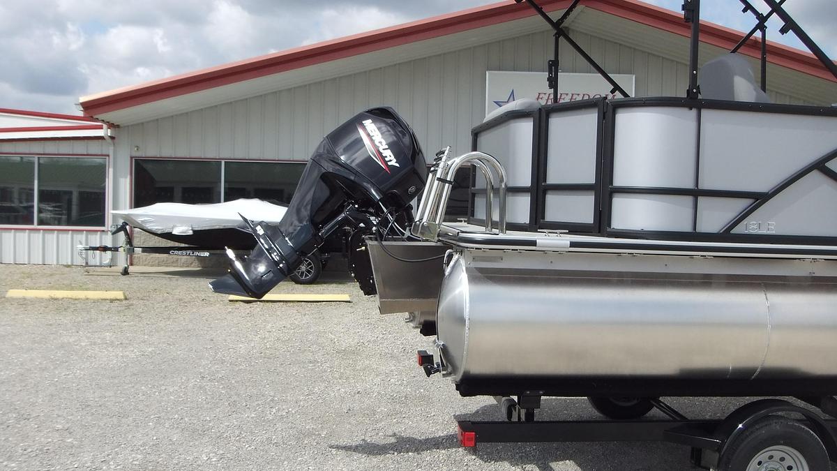 2026 Bentley Pontoons LE180