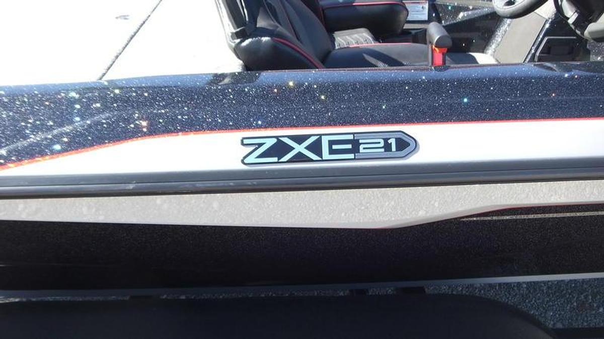 2026 Skeeter Boats ZXE21