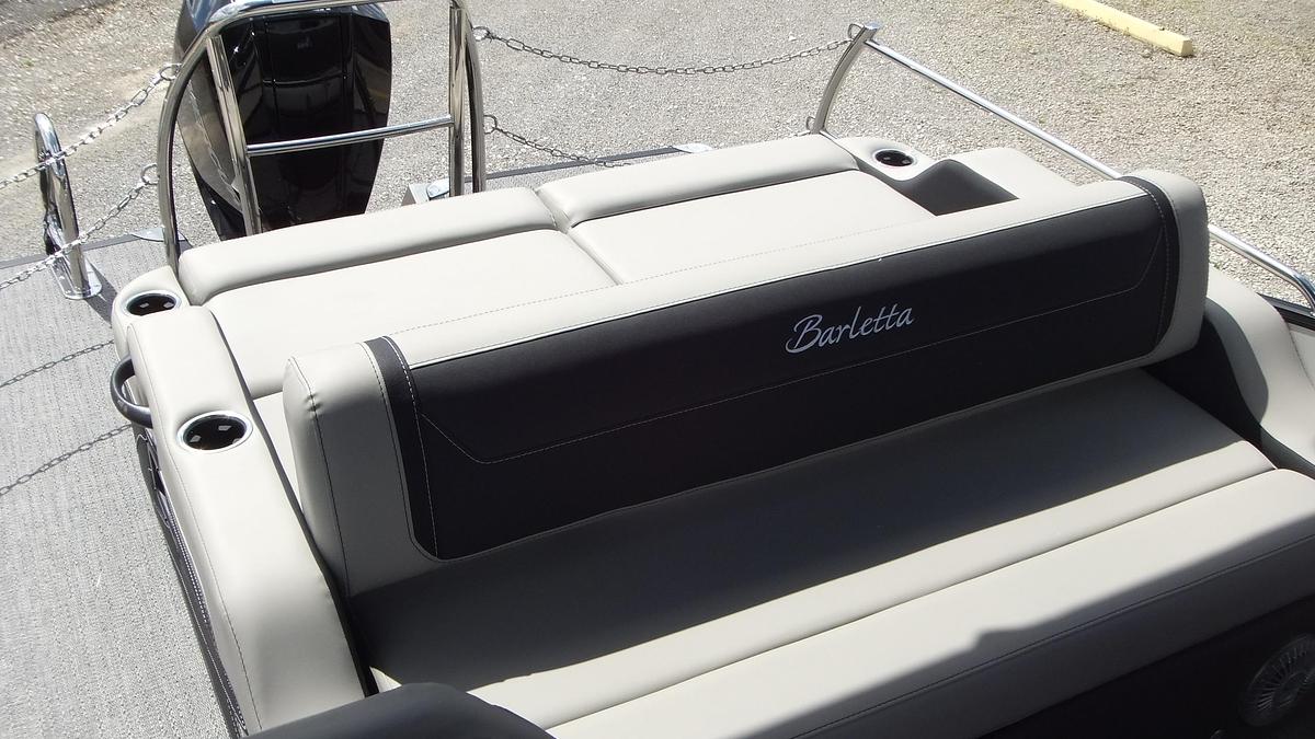 2026 Barletta Pontoons Cabrio C22UC