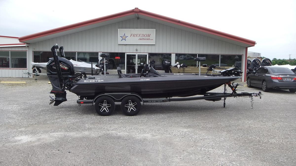 Used 2023 Skeeter Boats ZXR200