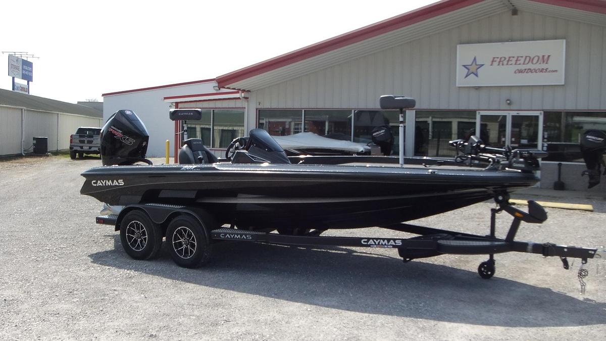 2027 Caymas Boats 201 PRO