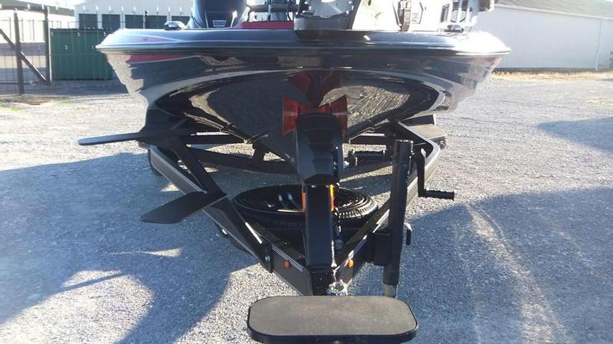 2025 Skeeter Boats ZXR20