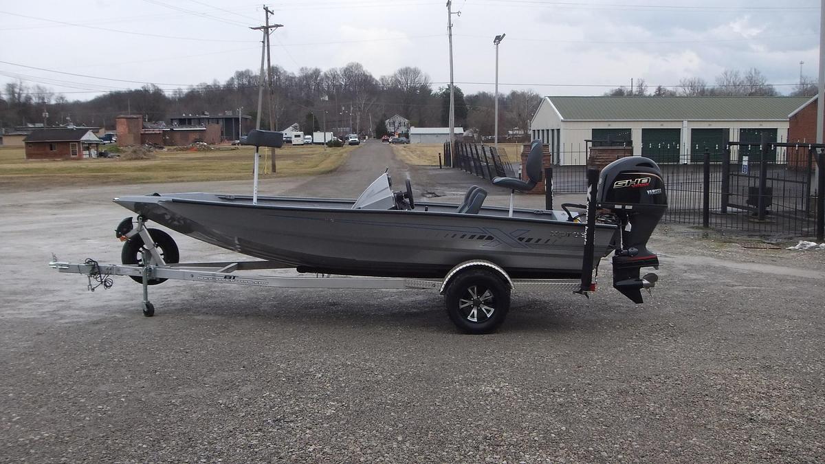 2026 Xpress Boats H18