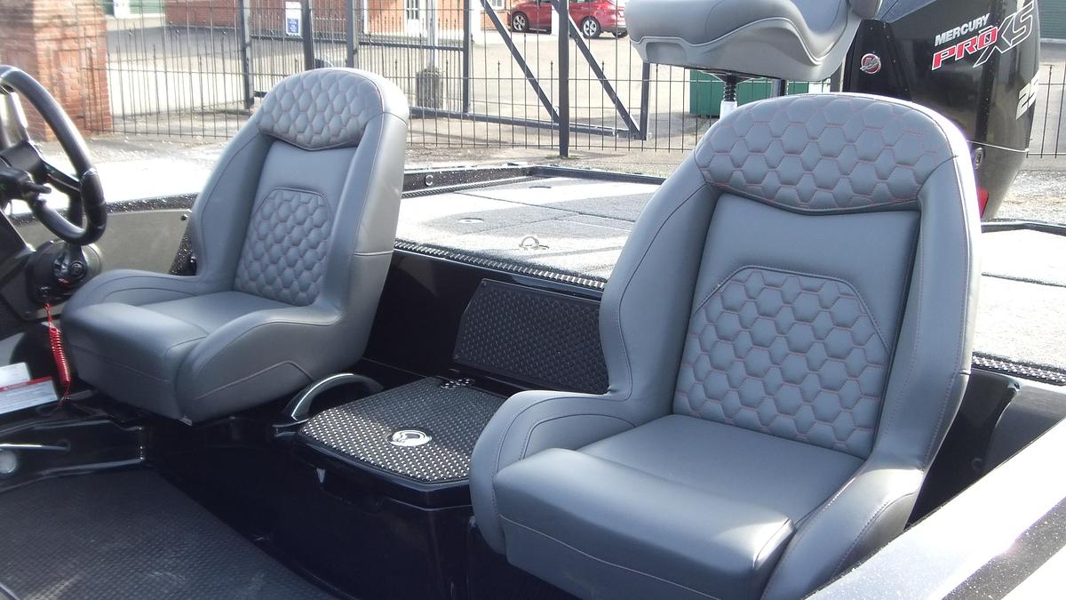 2026 IKON Boats VLE21