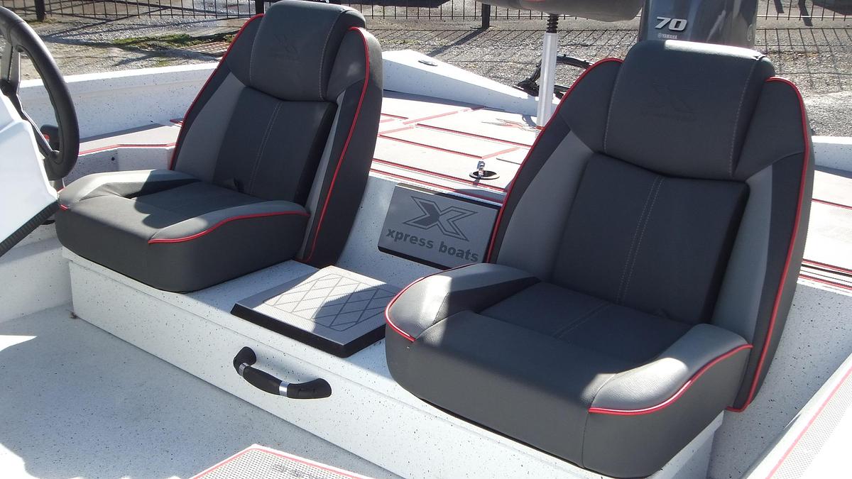 2025 Xpress Boats H17