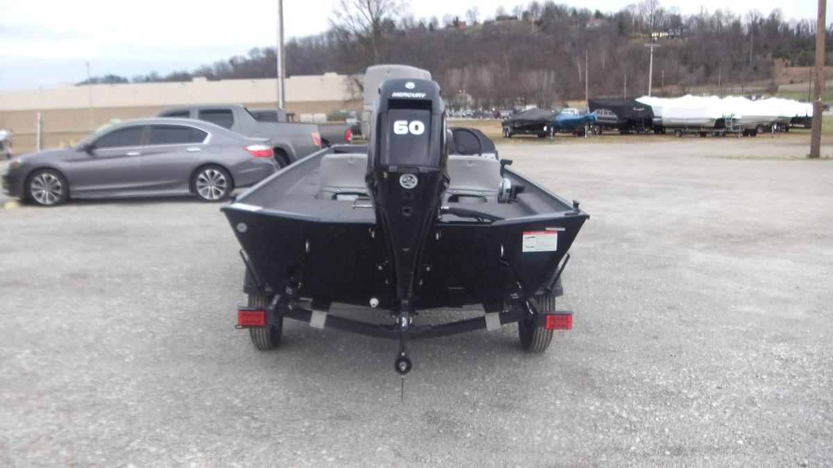 2026 Crestliner Boats 1700 Storm