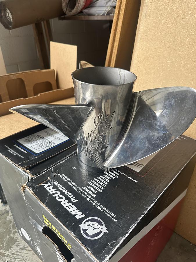 Used Mercury 24p Fury