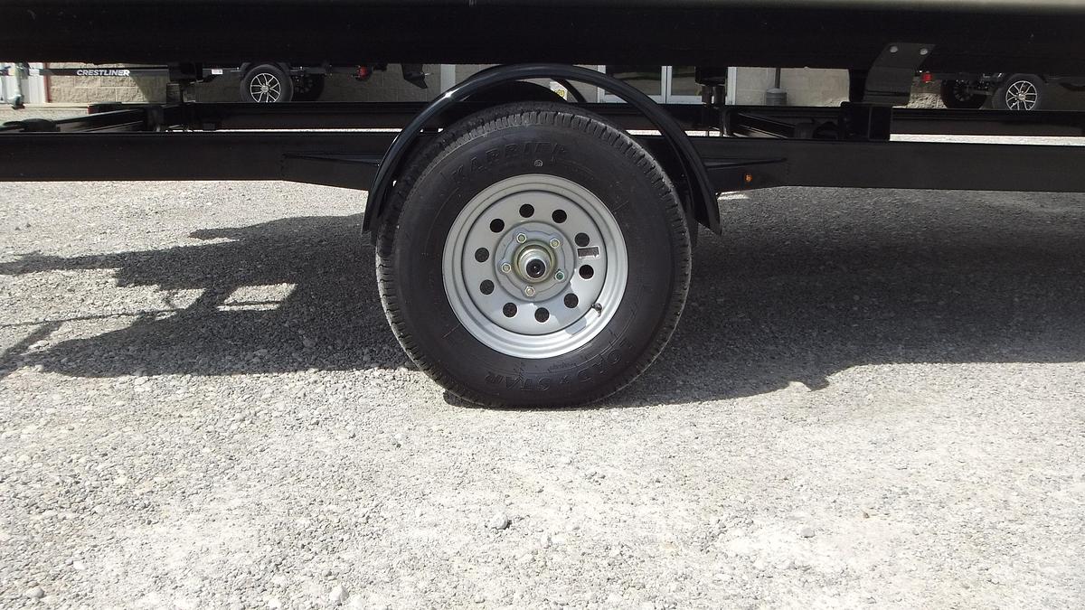 2026 Bentley Pontoons LE180