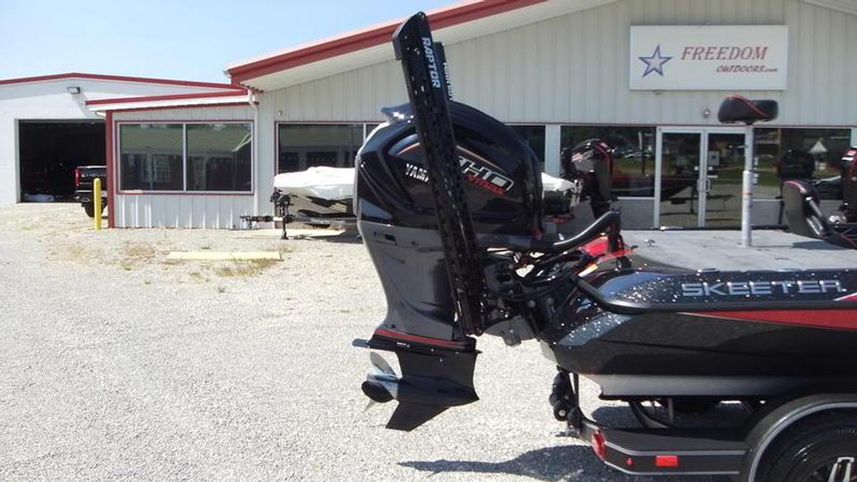 2025 Skeeter Boats ZXR21