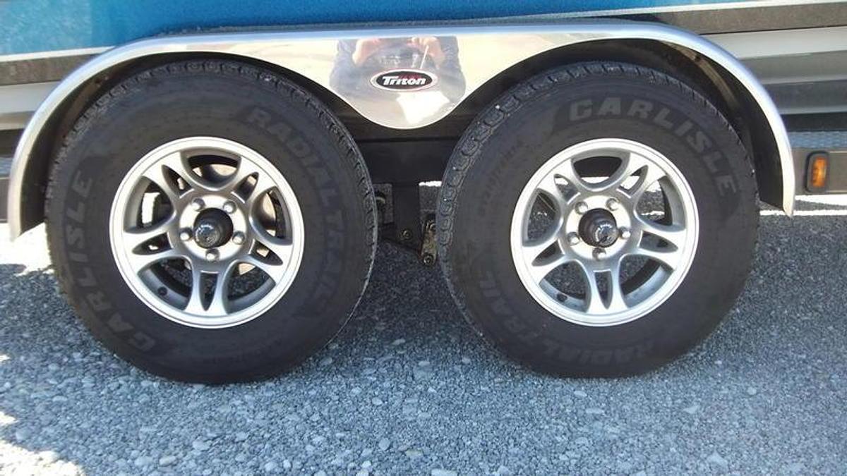 Used 2011 Triton Boats 20TRX Patriot