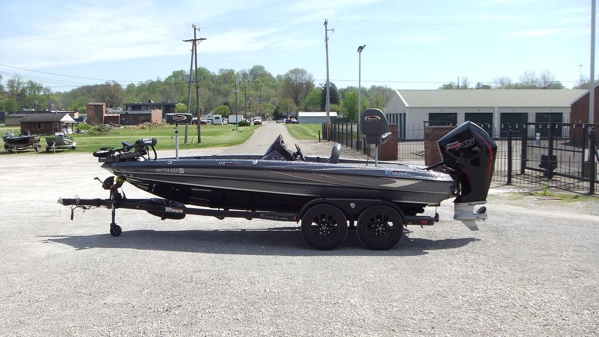 Used 2023 Triton Boats 19TRXP