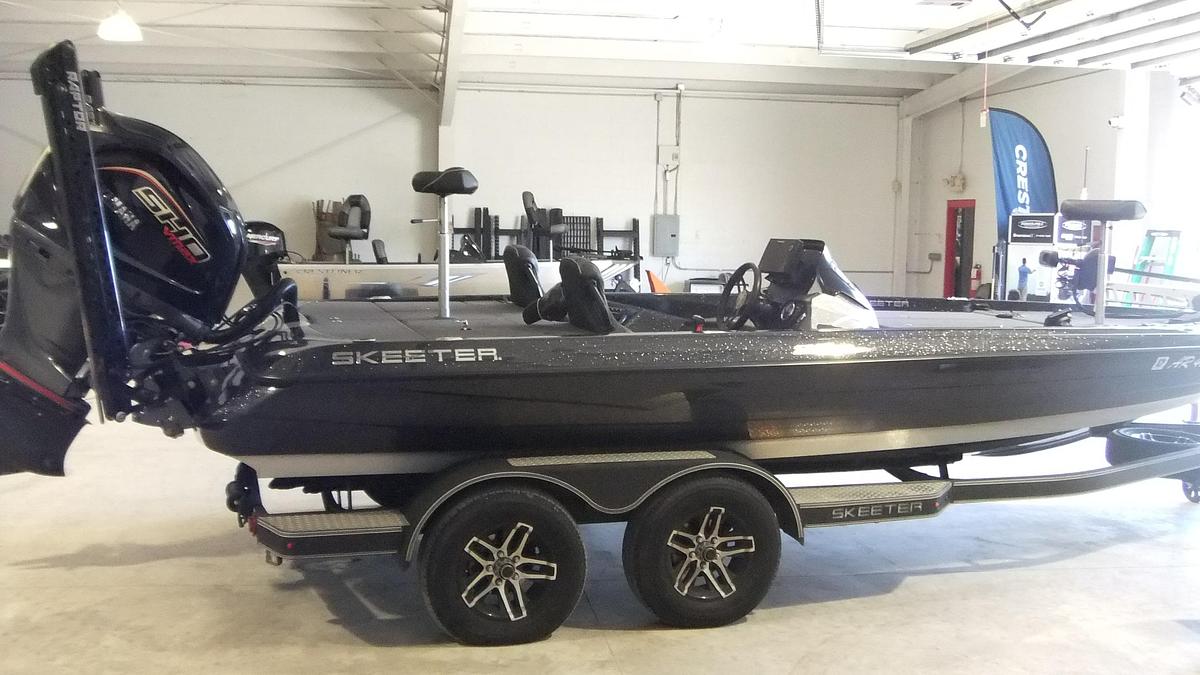 Used 2022 Skeeter Boats ZXR21