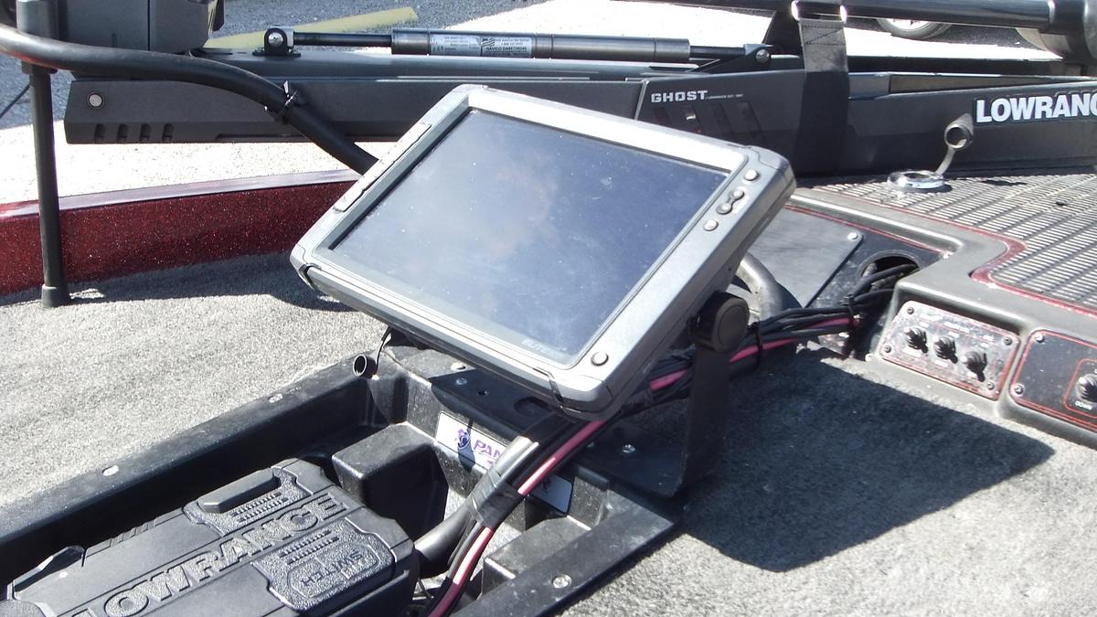 Used 1995 Stratos Boats 201PXL