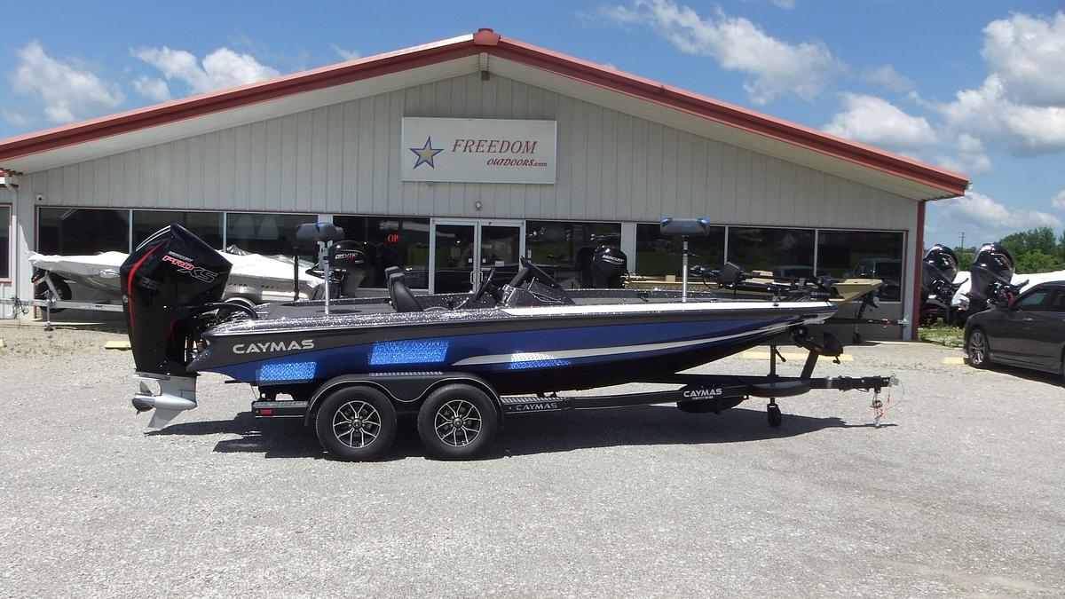 2027 Caymas Boats 201 PRO