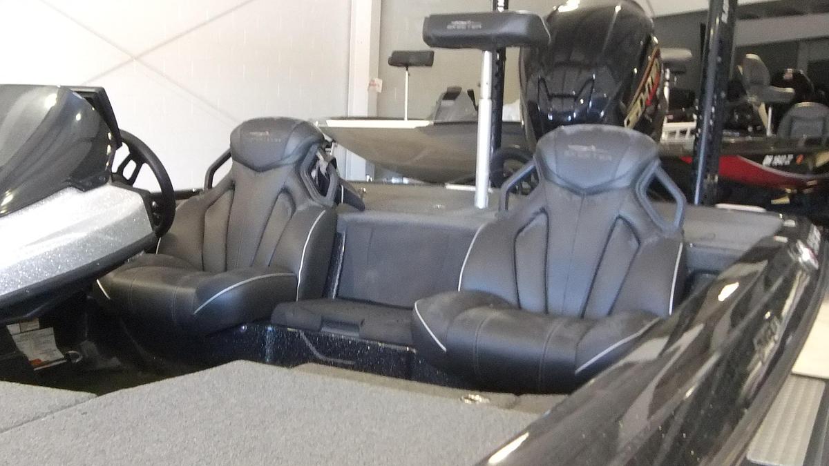 Used 2022 Skeeter Boats ZXR21